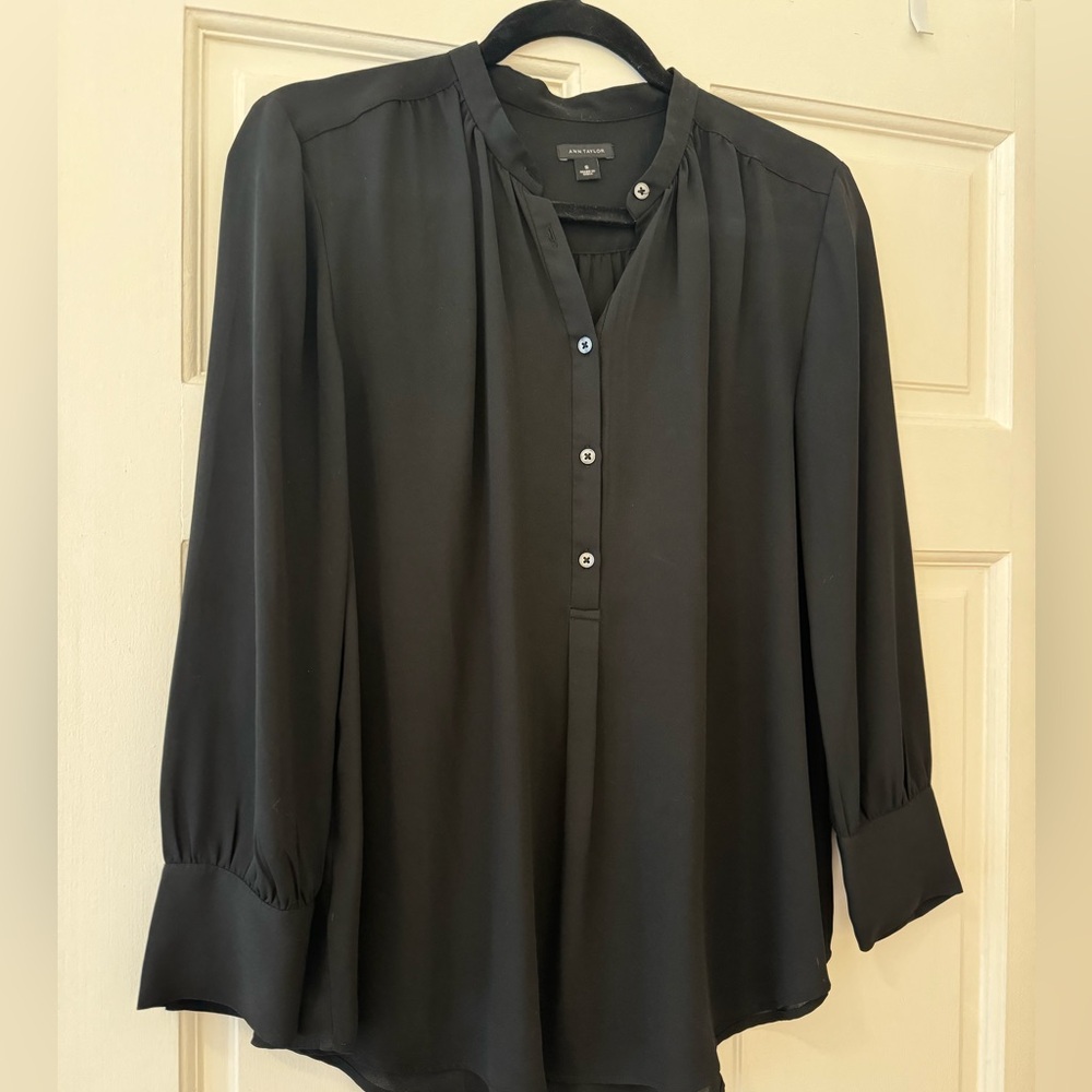 Black Ann Taylor Blouse